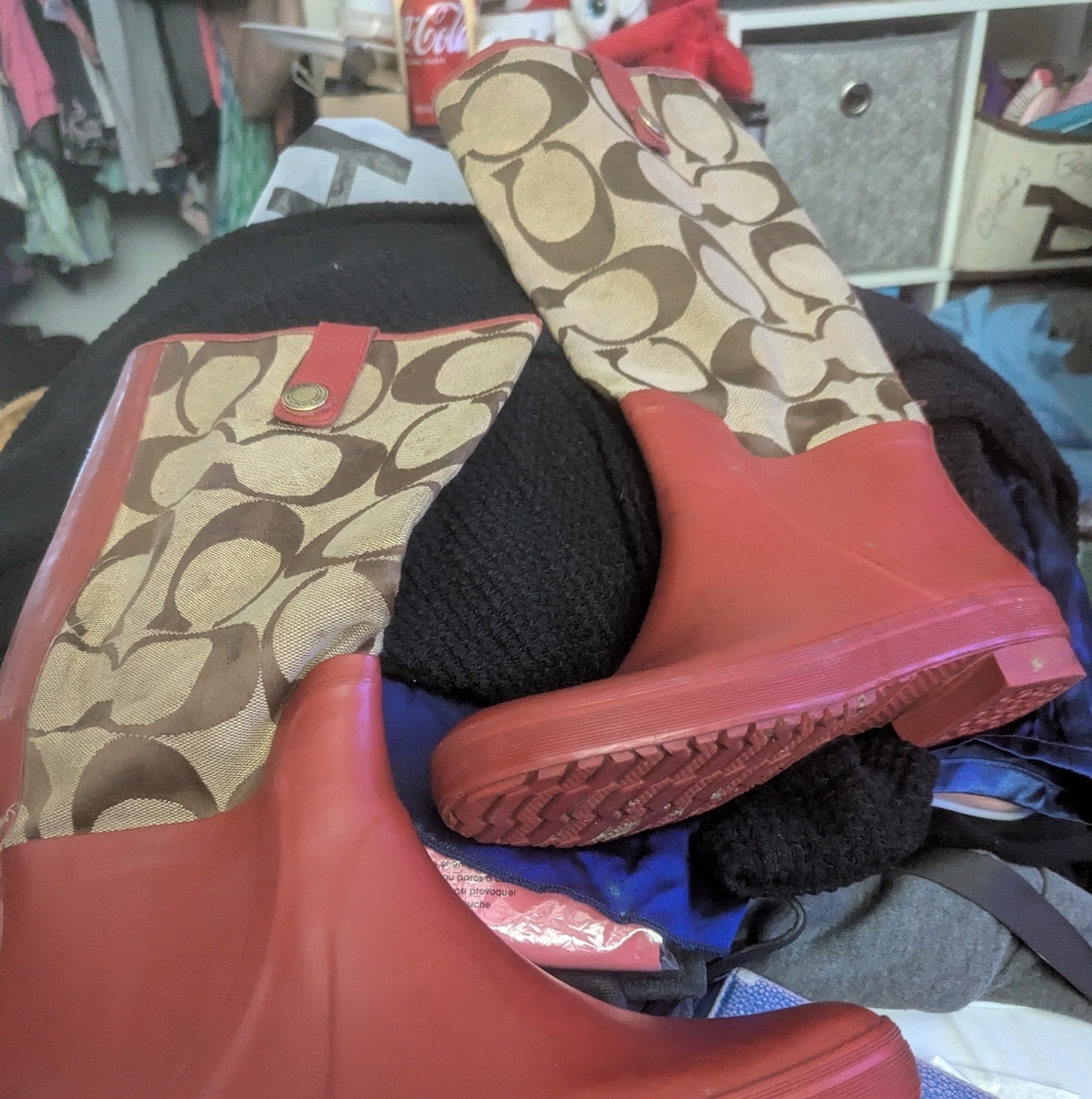 Red and Brown Patterned Rain Boots - Picture 2 of 3